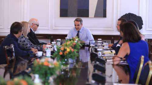 Συνάντηση Μητσοτάκη με άτομα με αναπηρία - Έρχεται επέκταση του Προσωπικού Βοηθού και εκτός Αττικής