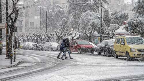 Κακοκαιρία: &quot;Παν-Τουρκικός χιονιάς&quot; από την Κυριακή - Οι 25 περιοχές της Αττικής που θα χτυπήσουν οι &quot;μπόρες χιονιού&quot;