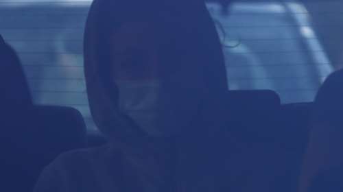 Κολωνός: Στην ανακρίτρια η μητέρα της 12χρονης- Στο πλευρό της τα 2 μεγαλύτερα παιδιά της, την στηρίζουν