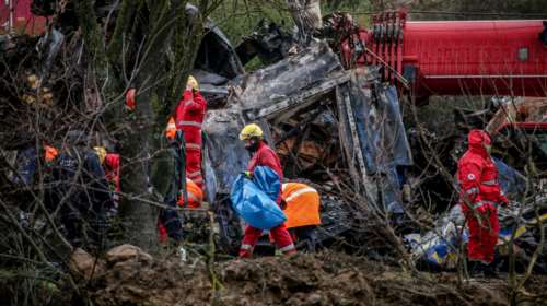 Τέμπη: Τα επτά μοιραία λάθη που οδήγησαν στην εθνική τραγωδία - Πόσες φορές θα μπορούσε να αποτραπεί το δυστύχημα