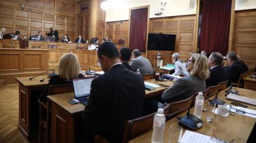 Κωμωδία και εξευτελισμός στην Εξεταστική για τον ΟΠΕΚΕΠΕ: &quot;Ποιος είναι ο Μάκης κ. μάρτυρα; Ελα ντε, ποιος είναι;&quot;