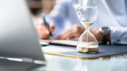 Δουλεύουμε 175 ημέρες τον χρόνο για το κράτος και αισθανόμαστε ότι… δεν λειτουργεί