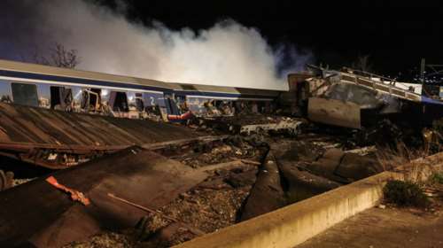 Τέμπη: Νέες αποκαλυπτικές συνομιλίες από τη μοιραία νύχτα - &quot;Ανέβηκε ανάποδα, ρε φίλε, από την κάθοδο&quot;