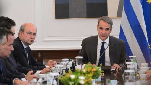 Σκάνδαλο ΟΠΕΚΕΠΕ: Διχασμένο το Μαξίμου για προανακριτική κατά Βορίδη-Αυγενάκη - Δεν θέλουν "μοντέλο Τριαντόπουλου"