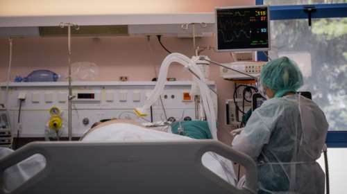 Κορονοϊός: 193 οι νεκροί στη χώρα - Κατέληξε 83χρονη στο "Σωτηρία"