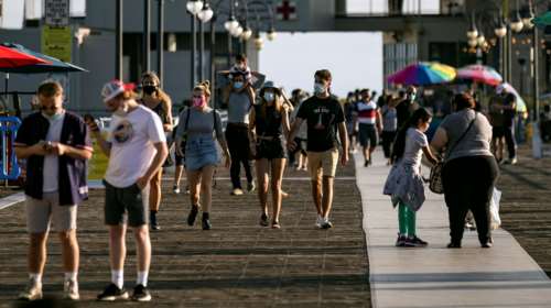 Κορονοϊός - ΗΠΑ: "Μαύρο" ρεκόρ με 40.000 νέα κρούσματα - "Παγώνει" το άνοιγμα σε Τέξας - Φλόριντα