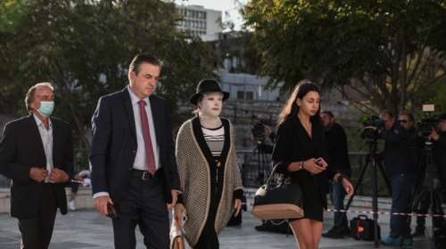 Δίκη για βιτριόλι - Συγκλονίζει ο ψυχίατρος της Ιωάννας: Δεν είχα ξαναδεί ποτέ μου άνθρωπο χωρίς πρόσωπο