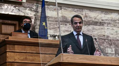 Εκκληση Μητσοτάκη: Οσοι ακόμα το σκέφτονται, να εμβολιαστούν αύριο κιόλας - Να μην χαθούν άλλες ζωές