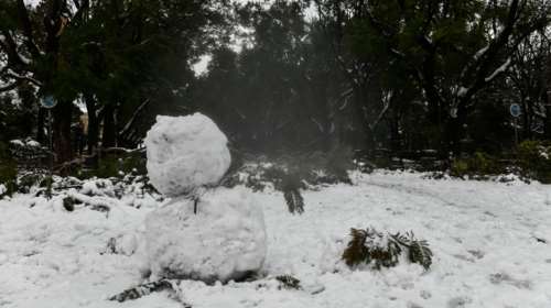 Έρχεται "πολική φωτοβολίδα", λέει ο Μαρουσάκης - Χιόνια ακόμη και στα βόρεια προάστια τη Δευτέρα
