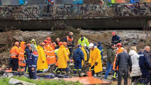 Τέμπη: Ψάχνουν ακόμη για DNA 23χρονης φοιτήτριας και ενός Σύριου - Μόλις 12 σοροί αναγνωρίσιμες οπτικά