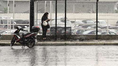 Εκτακτο δελτίο επιδείνωσης από την ΕΜΥ: Καταιγίδες, θυελλώδεις άνεμοι και χιόνια από αύριο το μεσημέρι