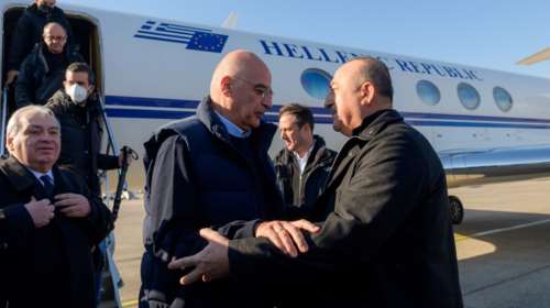 Στην Τουρκία ο Δένδιας: Θα συναντηθεί με στελέχη της ΕΜΑΚ - Μαζί του ο Τσαβούσογλου