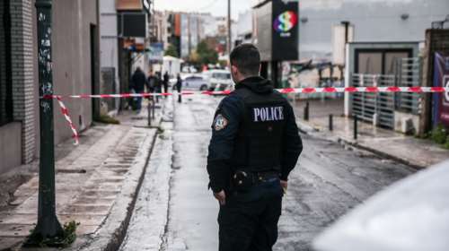 Γκάζι: Παραδόθηκε οικειοθελώς ο συνεργός του δράστη - &quot;Έχει λευκό ποινικό μητρώο&quot; λέει η δικηγόρος του