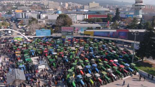 Ανυποχώρητοι οι αγρότες: "Ψίχουλα τα μέτρα της κυβέρνησης" - Ο σχεδιασμός του Μαξίμου