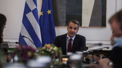 Fuel Pass 2: Επιδότηση 80 ευρώ για πάνω από 3 εκατ. οδηγούς - Ανακοινώσεις Μητσοτάκη στο υπουργικό