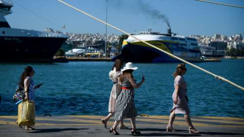 Θωμαΐδης: Ο ιός μεταφέρεται στην επαρχία - Ποιες περιοχές προβληματίζουν