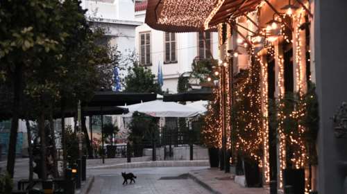 Χριστούγεννα με κλειστά εστιατόρια και καφέ το επικρατέστερο σενάριο - Τι λένε οι καταστηματάρχες