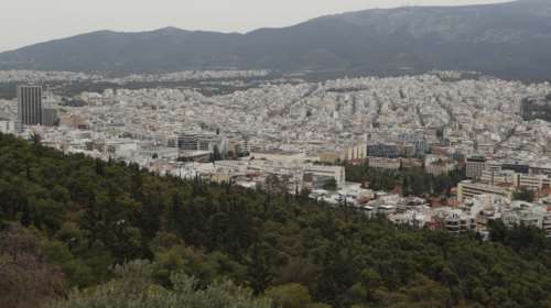 Έρχεται μεγάλο κύμα αφρικανικής σκόνης: Ποιες περιοχές θα &quot;σκεπάσει&quot; τη Μεγάλη Πέμπτη - Ο καιρός έως το Πάσχα