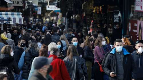 Ανησυχία για δίδυμη πανδημία γρίπης και κορονοϊού: Οι κίνδυνοι και ποιοι πρέπει να εμβολιαστούν άμεσα