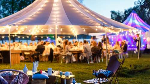 Απίστευτο πάρτι φοροδιαφυγής στον celebrity γάμο της χρονιάς: Στη δαγκάνα της εφορίας κτήμα, κομμωτήριο και... τραγουδιστής