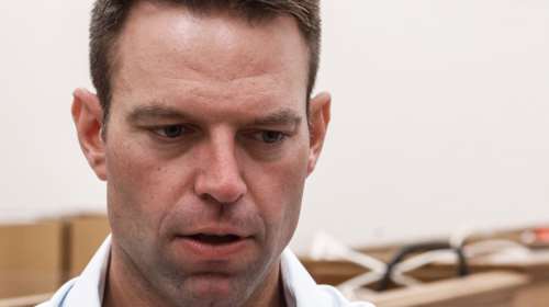 Πώς και πότε θα υπηρετήσει τη στρατιωτική του θητεία ο Στέφανος Κασσελάκης; - Τι προβλέπει ο νόμος