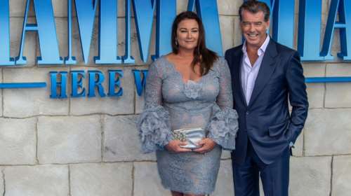 Αγαπώ κάθε καμπύλη της: Ο Πιρς Μπρόσναν κατακεραυνώνει αυτούς που προτείνουν στη σύζυγό του να αδυνατίσει