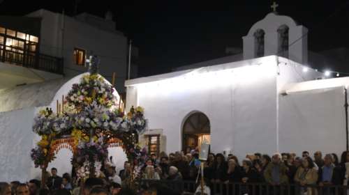 Το Πάσχα σε αυτό το νησί πρωταγωνιστεί στη γερμανική τηλεόραση​​​​​​​​​ - Γραφικά σοκάκια, παραδοσιακά χωριά