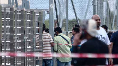 Πύλος: Στην ανακρίτρια για να απολογηθούν οι 9 συλληφθέντες για το πολύνεκρο ναυάγιο