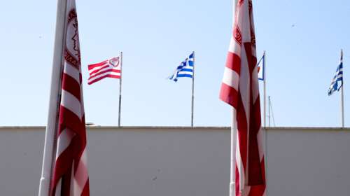 Οργή στον Ολυμπιακό μετά το ντέρμπι με την ΑΕΚ: &quot;Μαύρο σε όλους για να ξεβρωμίσει ο τόπος&quot;