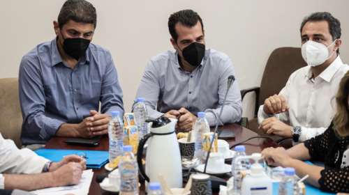 Πλεύρης στην Κρήτη: Δεν θα πάρουμε μέτρα το καλοκαίρι -  Αν χρειαστεί από τον Σεπτέμβριο θα πράξουμε ανάλογα