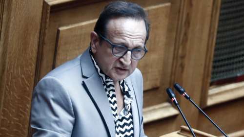 Απίστευτο: Αρχιμανδρίτης καλεί τον Σπύρο Μπιμπίλα να καταγγείλει τους γκέι ιερείς για να "ξεβρωμίσει ο τόπος"