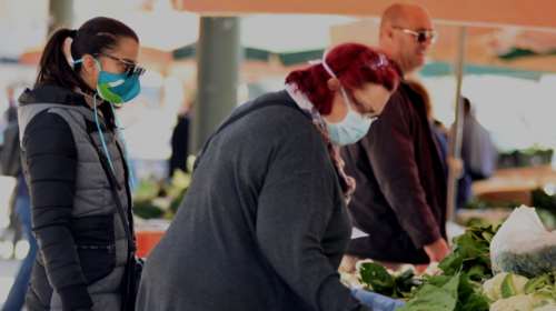 Κορονοϊός: Εντείνονται οι έλεγχοι στις λαϊκές αγορές - Έρχονται και λουκέτα