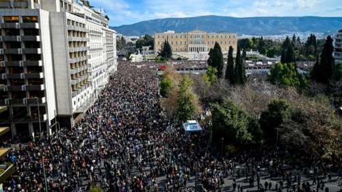 Η κυβέρνηση &quot;προβλέπει&quot; επεισόδια στα συλλαλητήρια της Παρασκευής - Αδειάζουν τον Ταχιάο για τον &quot;ρωσικό δάκτυλο&quot;
