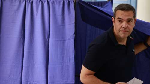 Ο Καρτερός διαψεύδει ότι ο Τσίπρας στηρίζει Κασσελάκη- Τι γράφει για τα δήθεν sms της Αχτσιόγλου στον Τσίπρα να παραιτηθεί