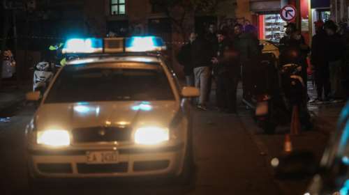 Αιματηρή συμπλοκή στο Μοναστηράκι - Μαχαίρωσαν 16χρονο Πακιστανό