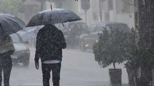 Κακοκαιρία &quot;Bora&quot;: Έρχονται πυκνά χιόνια και ακραίες βροχοπτώσεις &quot;κατηγορίας 5&quot; - Νέα πρόγνωση Αρναούτογλου για τις καταιγίδες