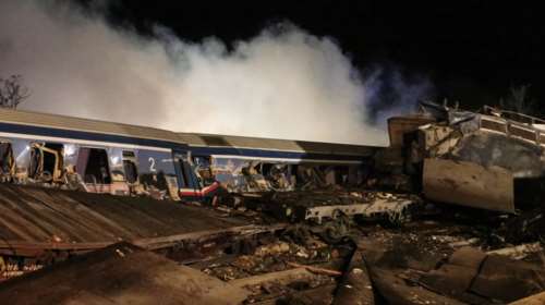 Τέμπη: Αποκάλυψη - Το εμπορικό τρένο εκτροχιάστηκε πριν τη σύγκρουση - Τουλάχιστον 16 θύματα κάηκαν ζωντανά