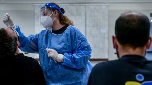 Γεωργιάδης: Στα 50 ευρώ το πλαφόν στην τιμή των PCR τεστ - Σήμερα η νέα ΚΥΑ