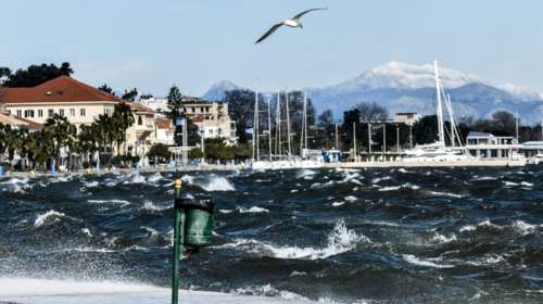 Τσατραφύλλιας: Οι έξι περιοχές που θα σαρώσουν οι θυελλώδεις βοριάδες μέχρι την Πρωτομαγιά - Ριπές άνω των 100 χλμ/ώρα