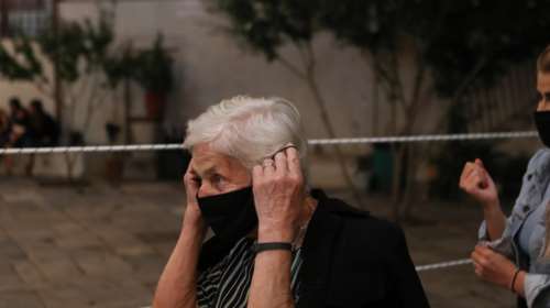 Κορονοϊός: Ποια μέτρα παρατείνονται - Σε &quot;καραντίνα&quot; Λέσβος και Ζάκυνθος, τι θα ισχύσει από αύριο