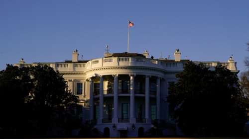 Θρίλερ στις ΗΠΑ: Αναφορές για &quot;σοβαρή απειλή&quot; για την εθνική ασφάλεια - Η Ρωσία θέλει να στείλει πυρηνικά όπλα στο διάστημα, λέει το ABC