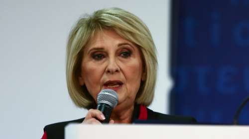 Τέμπη: Η Βούλτεψη τα βάζει με τους δημοσιογράφους: &quot;Κατηγορώ την ΕΣΗΕΑ - Παίρνει μέρος στις απεργίες, στο Μάτι άλλα έλεγε&quot;