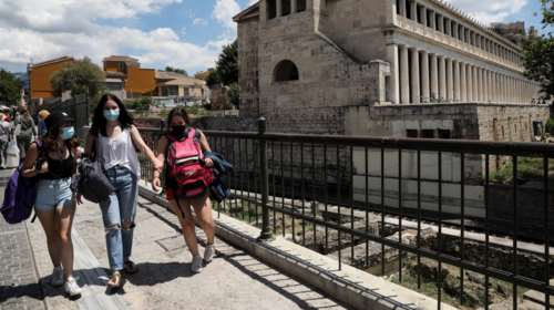 Κορονοϊός: 236 κρούσματα και 18 θάνατοι - Στους 231 οι διασωληνωμένοι