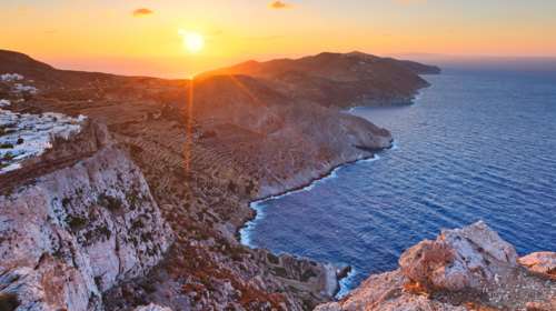 Η Daily Telegraph προτείνει την Ελλάδα για διακοπές: Τα τελευταία άθικτα νησιά που &quot;δεν μοιάζουν με τίποτα άλλο στη γη&quot;