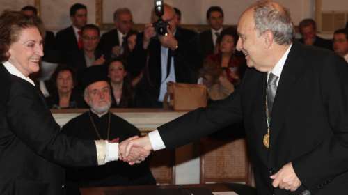 Πέθανε η ποιήτρια Ολυμπία Καράγιωργα - Το αντίο της Λίνας Μενδώνη