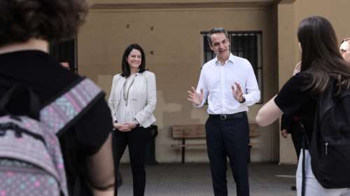 Ο Μητσοτάκης θέλει να ανοίξουν τα δημοτικά: Σήμερα οι αποφάσεις-Τη Δευτέρα οι ανακοινώσεις