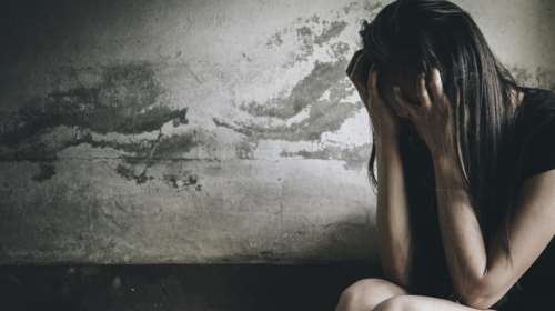 Άλιμος: Ντελιβεράς βίασε τη σύντροφό του επειδή τον χώρισε - Την απειλούσε με revenge porn