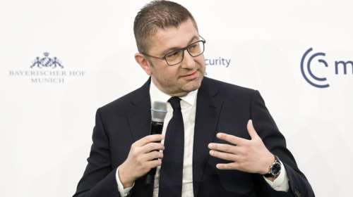 Νέα πρόκληση Μίτσκοσκι: &quot;Έχουμε υποστεί ταπεινώσεις, αποδεχτήκαμε πολλές κακές συμφωνίες&quot; για την ένταξη σε ΕΕ και ΝΑΤΟ