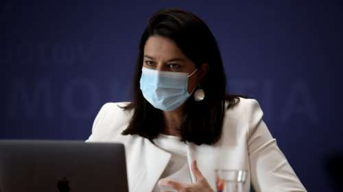 Κεραμέως: Είναι κοροϊδία να εισάγεται κάποιος στα πανεπιστήμια με βαθμό 1 ή 2