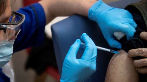 Ξεκινάει ο εμβολιασμός 27 Δεκεμβρίου: 245 εμβολιαστικά κέντρα στην Αθήνα - 123 στη Θεσσαλονίκη